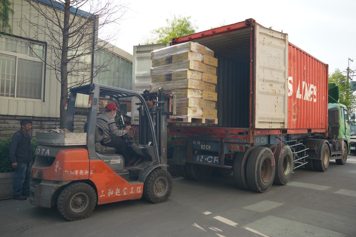 Zhu Xing packing department and export packing facilities